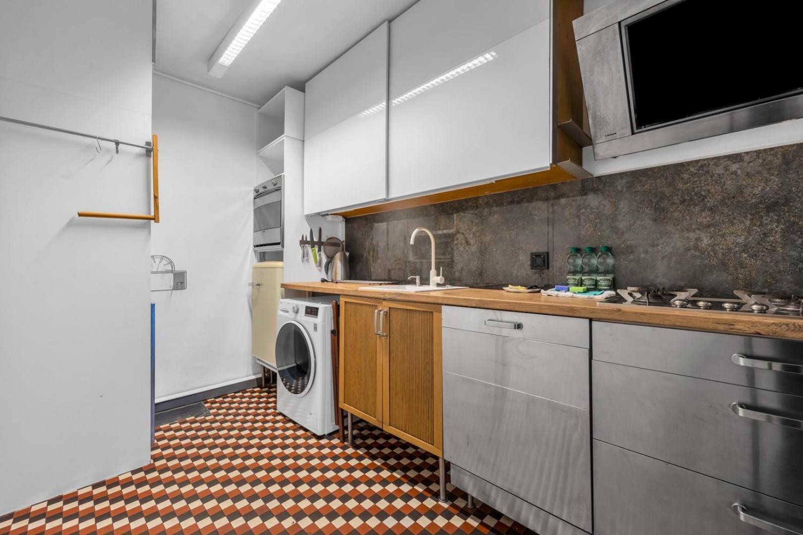 Metro Politechnika 3-Bedroom Apartment Варшава Экстерьер фото